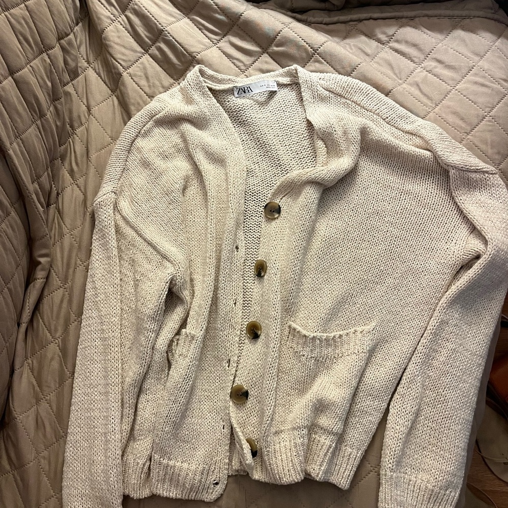 Zara Cream Button-Up Women's Sweater